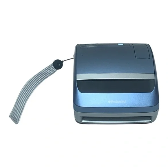 Vintage Poloroid One-600 Instant Camera (Tested in Excellent Working Condition)